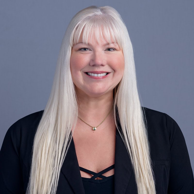 Laura Hogans